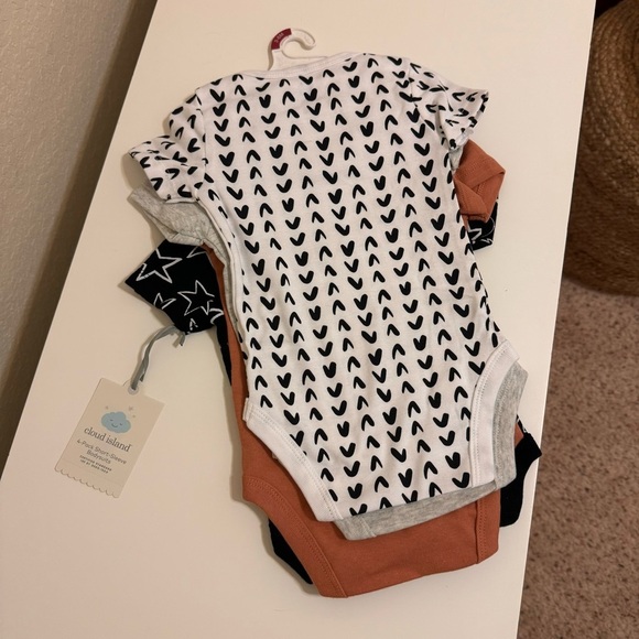 SOLD - Picture 2 of 4